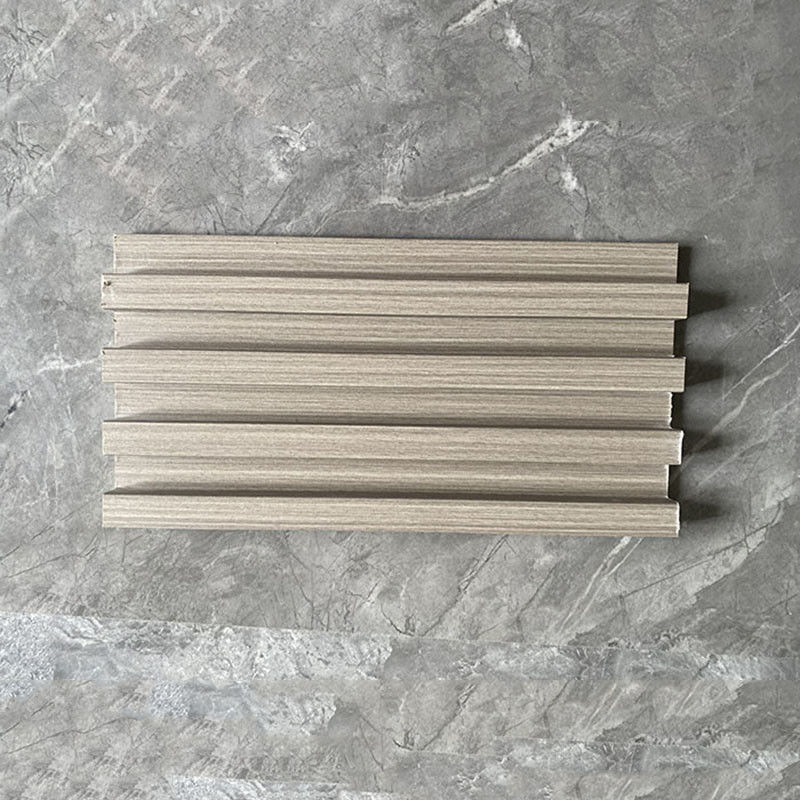 ตกแต่งผนัง WPC Slatted Cladding Outdoor Wall Panel 3D Embossing