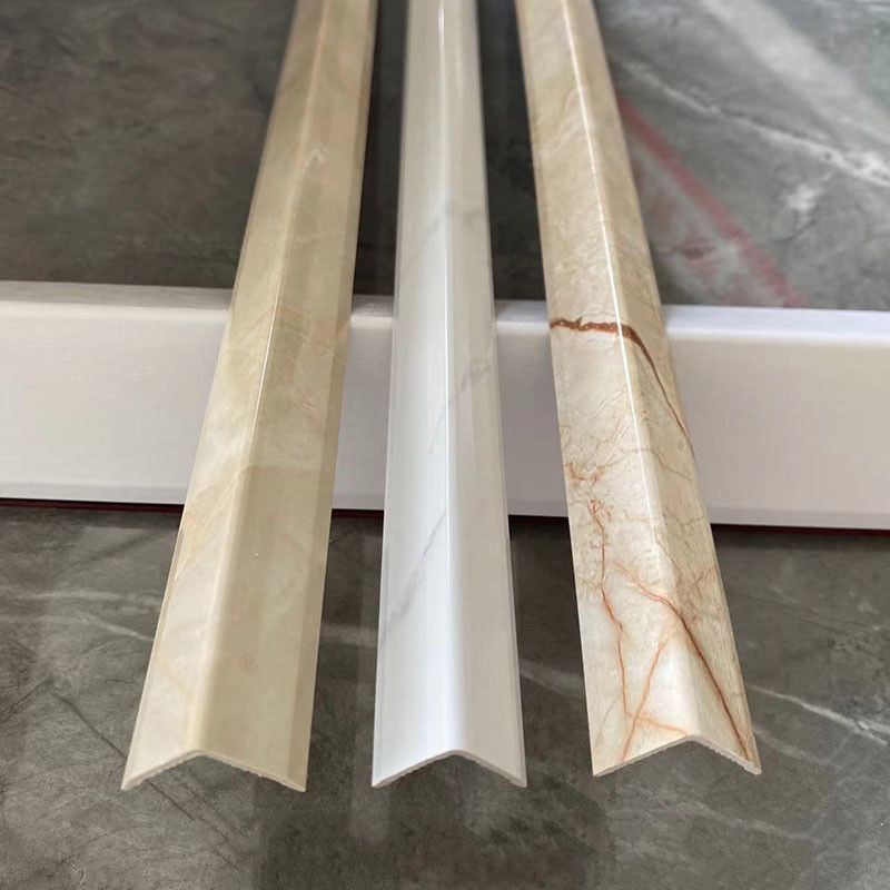 เคลือบ UV Wearproof SPC Skirting Flooring Trim สำหรับตกแต่งภายในอาคาร